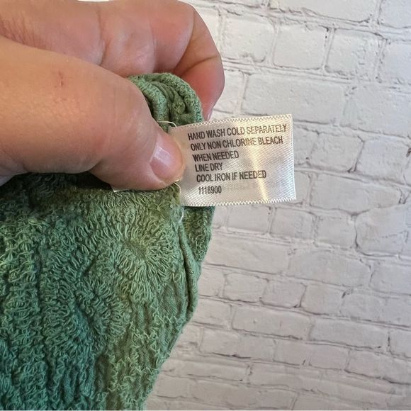 LANE BRYANT Green Embroidered Top Size 14/16 Cotton Short Sleeve Tie Front Boho - Picture 9 of 10